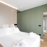 Hotell Bfor *
